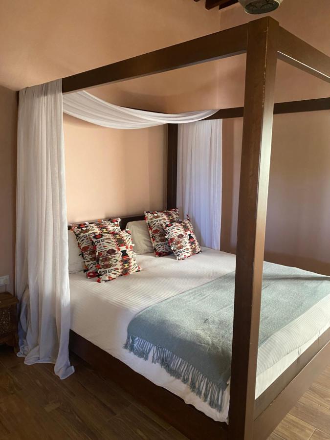Dar Camelia Bed and Breakfast Tyrus Eksteriør billede