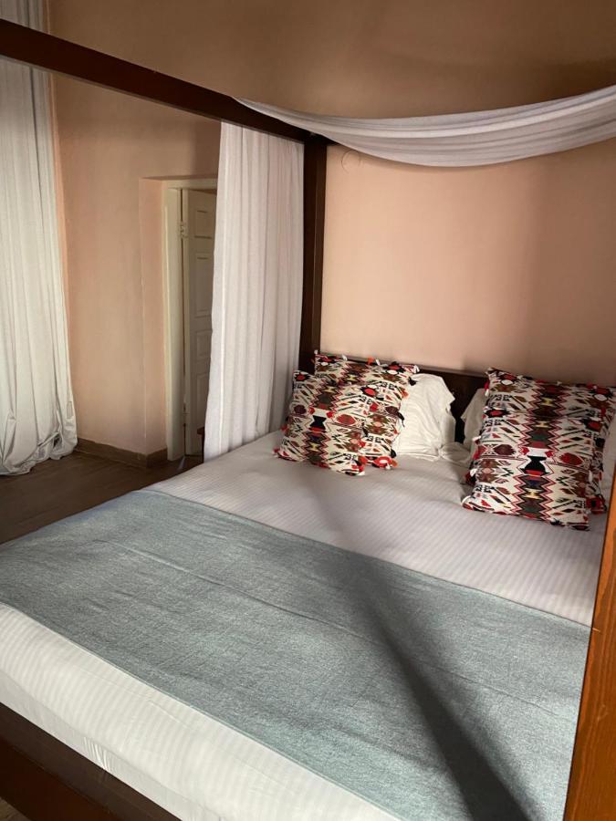 Dar Camelia Bed and Breakfast Tyrus Eksteriør billede